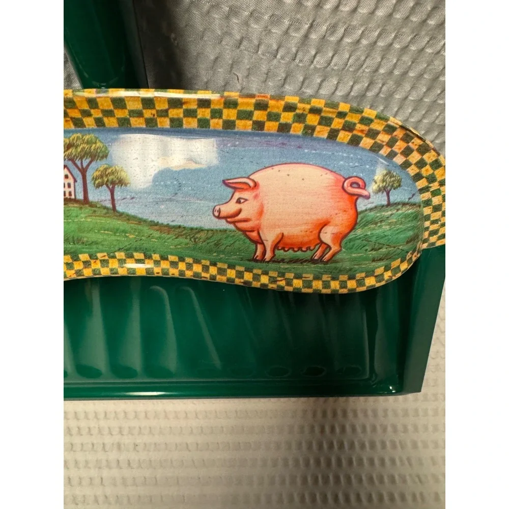 USA Vintage JV REED Green Metal Dustpan Farm Pigs Piglets Farmhouse Cottage Core